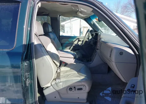 2002 GMC Sierra 1500 Denali from USA, damaged, VIN 2GTFK69U221388899